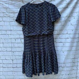 Ann Taylor Dress Floral Pleated Flare Navy Blue Mini Flowy Flare Pleated Size 2